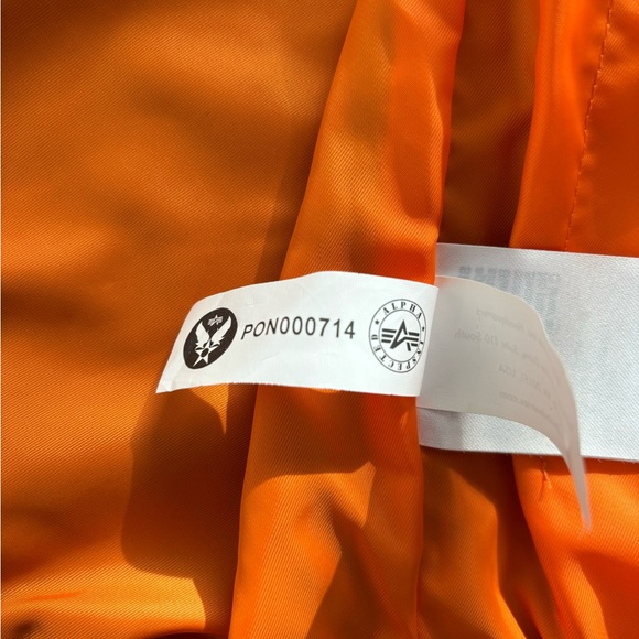 NWOT original Alpha Industries lightweight bomber - Picture 11 of 11